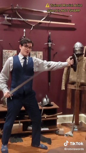 Medieval Martial Arts: Sword and Buckler Techniques