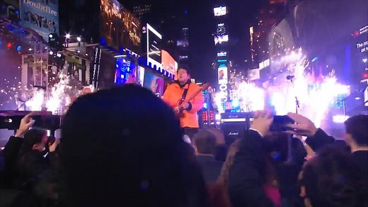447K views · 5.3K reactions | No one better to sing us into a NEW YEAR than Journey! We're counting down to 2022 LIVE on ABC!  #RockinEve | Dick Clark's New Year's Rockin' Eve | Facebook