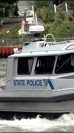 22K views · 232 reactions | New Jersey State Police boat with quad Evinrudes in the Point Pleasant Canal ‍♂️ . . . #njsp #pointpleasantcanal #jerseyshore #newjerseystatepolice #policeboat #boating #nj #jerseylocal #boatingseason #summer #boatingsafety #shoreboats | Shore Boats | Facebook