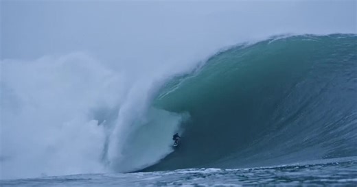 Looping: Conor Maguire Mullaghmore wave