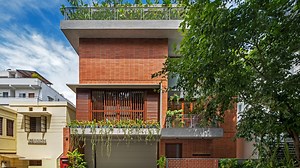 Far Site House | Technoarchitecture | Buildofy