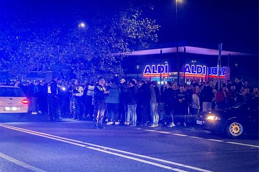 Eigentümer von Westring-Center besorgt wegen Tuningszene: Jetzt will er „alles unternehmen“