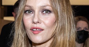 Vanessa Paradis : elle adopte la coiffure idéale pour donner du volume aux cheveux fins