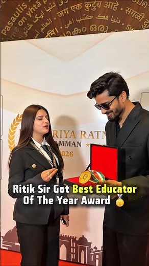Best Educator Of The Year 🥇 #class10physics #physicswallah #physics