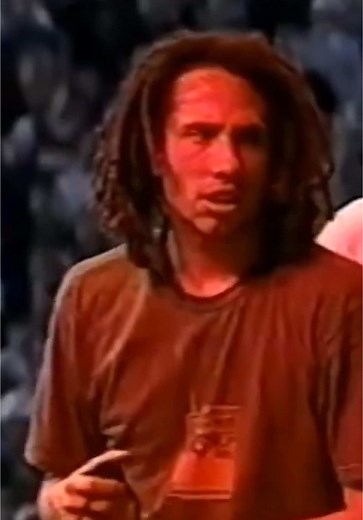 Rage Against the Machine - Bulls On Parade (Live at Tibetan Freedom Festival, 1999) #RageAgainsttheMachine #BullsOnParade #TibetanFreedomFestival #USA #90s #AlternativeMetal 🎸🤘