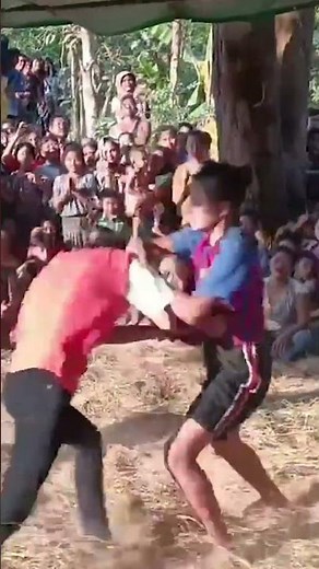 Underground Women Lethwei Fight in Myanmar