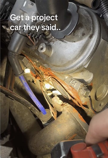 Transforming a VZ Commodore: Project Car Journey