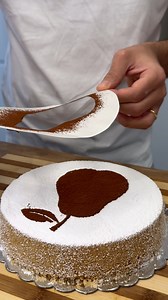 3.2M views · 39K reactions | Ricotta e Pere  versione semplice! 六‍ INGREDIENTI: ✅350gr biscotti ✅120gr burro ✅350gr ricotta vaccina ✅150gr zucchero semolato ✅100gr panna montata (già zuccherata) ✅2/3 pere (dipende dalla grandezza) ✅1 cucchiaino estratto di vaniglia ▶️q.b zucchero a velo ▶️q.b cacao amaro ▶️tortiera 24 cm | PastryChef081 | Facebook