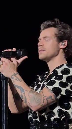 Matilda: A Harry Styles Love on Tour Experience