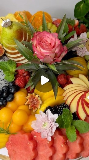 The Styled Graze Co. on Instagram: "With our TSG kitchen busy fulfilling all your Eid boxes, here’s a quick tutorial of our fruit platters to brighten up your table this year ✨🌙 #eid #eid2024 #eidinspo"