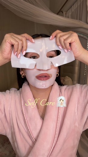 @Biodance Store collagen mask that turn clear #collagenmask #koreanskincare #koreanskincareproducts #glassskinroutine #selfcare