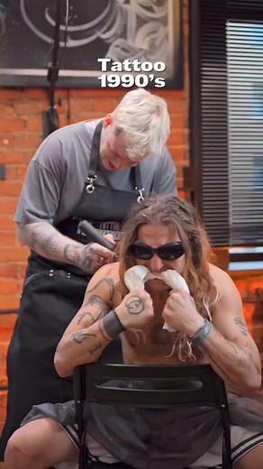 Credit to @id.department 🔥 So cool and Creative 🩵 What's gonna be next? In 2035? #cooltattoos #besttattoos #crazytattoos #londontattoo | Tattoo-Art & Obsession