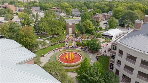 The start of it all 👟💨 #IllinoisHomecoming | University of Illinois Urbana-Champaign