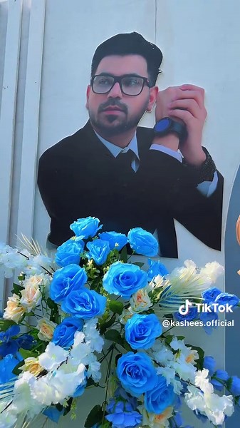 Ready to take your makeup skills to the next level? Join Kashee’s exclusive Master Class in Bangladesh and learn from the makeup maestro himself! 💄🌟 #KashifAslam #Kashees #KasheesInBangladesh #MakeupMastery #BeautyRevolution