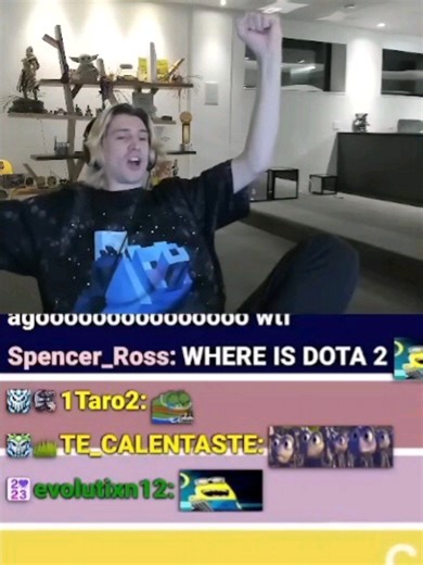 xQc reacts to Overwatch on a most popular games list #overwatch #xqc #xqcow #gaming #fyp