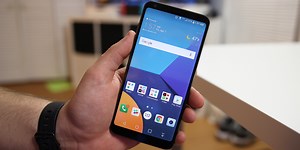 LG Display will allegedly start supplying curved OLED panels for future LG smartphones