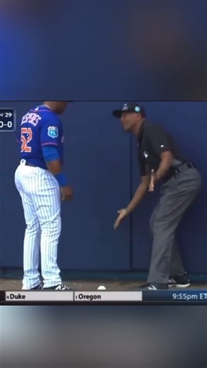A.J. Reed's inside-the-park home run was remarkably bizarre. 🤯 #baseball #MLB #fblifestyle | MLB Throwbacks