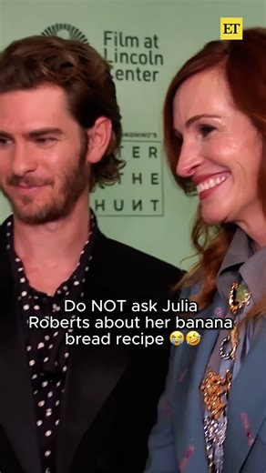 Andrew Garfield did NOT stutter! We will not be getting Julia Roberts' banana bread recipe. 🍌👀 | Entertainment Tonight