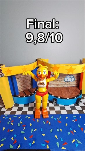 Custom Toy Chica Review #fnaf #fnaf2 #fnaf2movie #toychica #actionfigures #jazwares #shortvideo