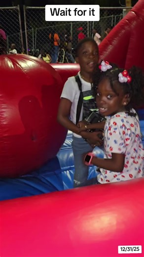 👑 Bentley's 1 Good Fada🫡 (@bentleys6)’s videos with This Is How We Do It - Montell Jordan