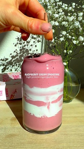 Laura on Instagram: "This smoothie is a raspberry dream 💕 I just love a festive recipe and pretty smoothie, and this pretty pink drink is packed with protein, fiber, and hidden veggies for a healthy breakfast or snack. Raspberry cream smoothie is high-protein, vegan, gluten-free, and so simple to make Raspberry cream smoothie: ▫️1 c coconut milk ▫️1 c frozen raspberries ▫️3/4-1 c frozen riced cauliflower ▫️1/2 t vanilla extract ▫️1 scoop vanilla protein ▫️1 scoop collagen peptides (optio