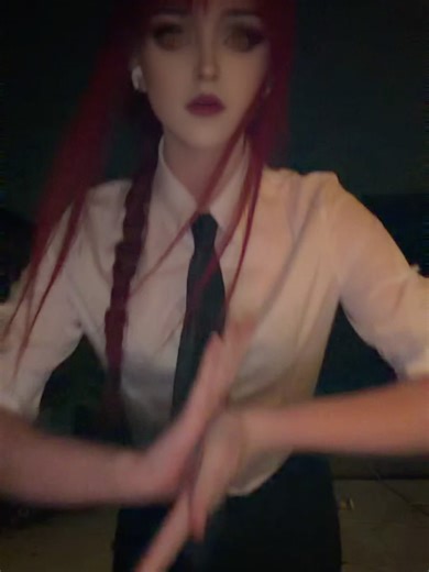 Lois on Instagram: "Makima is listening 𑣲 My cosplay attempt of makima from Chainsaw Man :3 how did I do? Throw back to one of my first viral cosplays about 3 years later, can’t express how much I love this anime and character, I want to go watch the movie again was actually so perfect and makes me want to cosplay reze again