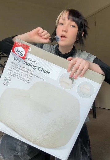 Kmart Finds: Expanding Reading Chair Review