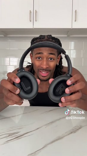 @KVIDIO headphones sound quality is great and soft earbud padding makes them comfortable to wear. Comes with 4 microphones to talk to people on the go! And last 70 hours with one charge 🎧 #wirelessheadphones #headphones #noisecancellingheadphones #highdefinition #soundquality