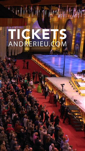 Do not miss the start of ticket sales tomorrow at 12:00 for the 2026 Christmas concerts in Maastricht. Visit andrerieu.com/tour for tickets and packages. With his Johann Strauss Orchestra, international soloists, guest artists, spectacular skaters and dancers, the concerts once again promise to be evenings to remember. Of course, the festive Christmas market will be there; the perfect place to start or end the evening in a great atmosphere! 🗓️ MECC Maastricht: 12 and 13 December 2026. | André R