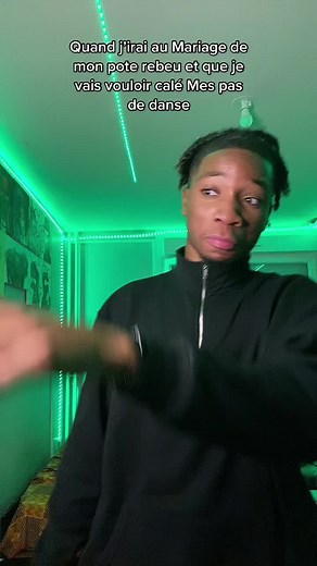 Funny Wedding Dance Moments and Gestures