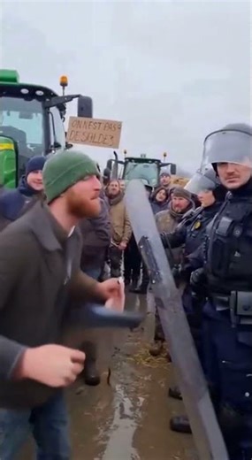 Nous, agriculteurs, on se lève tôt et on finit tard.On nourrit le pays, mais on n’arrive plus 👀🇫🇷