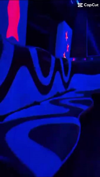 Party season is upon us 💃🏻 call or dm now for all bookings and enquiries #essex #herts #london #partyseason #party #partybus #foryoupagee #londonnightlife #trendingtiktok