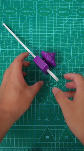 A childhood classic, ready to battle. 🌀 #3dprinting #gyro #flashforge #creator5 #shorts #fyp