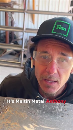 39K views · 611 reactions | The FASTEST way to remove welding spatter off your table or fabrication projects ! | Meltin Metal Welding | Facebook
