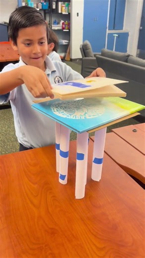 Build a paper table that WON’T collapse! Did they pass?😎