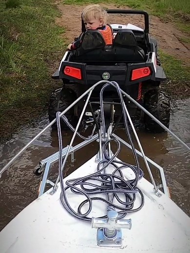 Lanzamiento del Mini Bote Aztecas Offroad