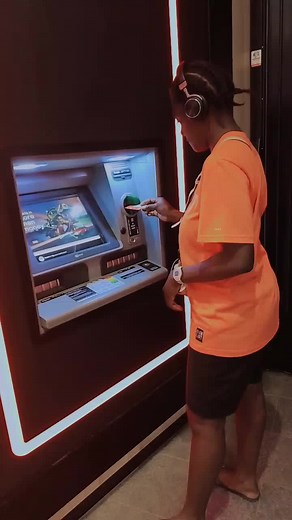 How to Use an ATM Machine Effectively