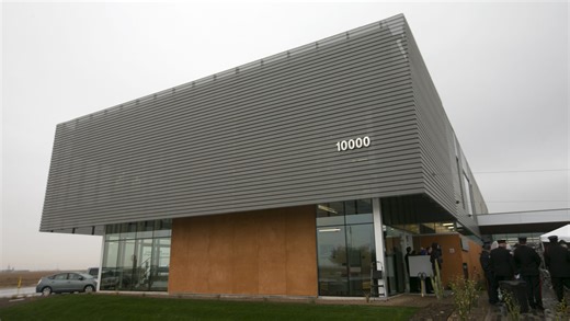 Newcomers win local office in El Mirage, shaking up council. What it means for the fall