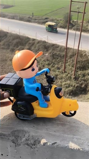 Unboxing the Big Epic Swiggy Delivery Boy RC Scooter! 🔥