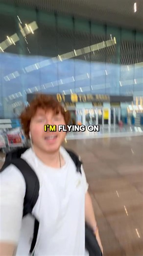 Christian Grossi on Instagram: "Time for Air China Review 🇨🇳 Current rankings: Emirates (Business) 9.8/10 Saudia (Business) 9.6/10 China Southern (Business) 9.2/10 Etihad (Economy) 8.9/10 Oman Air (Economy) 8.6/10 Air China (Economy) 8.5/10 LOT Airlines (Economy) 8.2/10 TAP Portugal (Business) 8.1/10 SalamAir (Economy) 7.2/10"