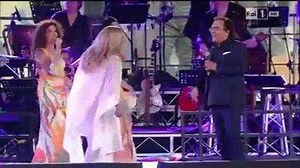 523K views · 10K reactions | Al Bano și Romina Power un cuplu în viața reală și muzicală, foarte indrăgiți de generația 50 Plus ne-au încântat cu muzica lor, fiind prezenți și pe scenele din România! | Comunitatea 50 Plus | Facebook