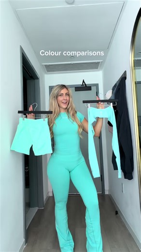 DFYNE World Tour Miami Colour Reveal: dolphin blue edition