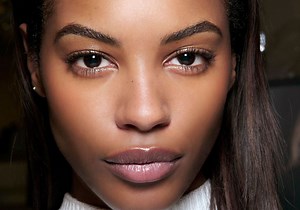 Elle éradique son acné avec cet ingrédient naturel et surpuissant - Elle