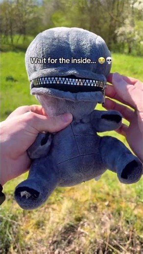 Every alien fan 👽 needs this #plushies #xenomorph #cute