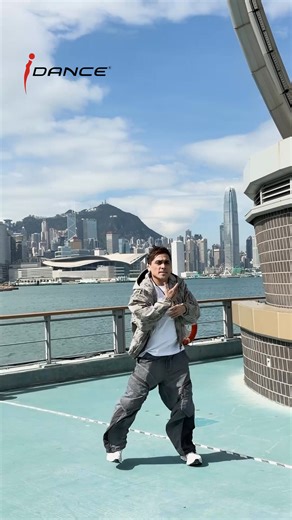Raf started dancing as early as 7 years old. Specialised in Urban Hip Hop, Jazz , Ballroom and Zumba. He has over 20 years experience as a professional dancer and a choreographer in t.v. shows, t.v. ads, movies, concerts, occasions and corporate events. Raf 自7歲開始接觸舞蹈，特別擅長Urban Hip Hop, Jazz , Ballroom 及Zumba。Raf 擁有 20 多年的職業舞者和電視編舞經驗，包括節目、電視廣告、電影、音樂會和企業活動等。 Styles： i Dance (Get Slim & Have Fun) Choreography Dance Branch: Kwun Tong觀塘 Tsim Sha Tsui 尖沙咀 https://www.idance.com.hk/en/instructors/raf |