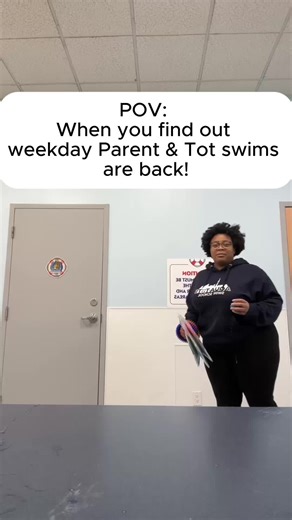 Parent & Tot weekday swims are back as of February! Enjoy a full hour of family swim time with your little one. It’s the perfect chance to bond, practice the skills you’re learning in lessons, and help build confidence in the water while easing water anxiety. We hope you’re excited because we definitely are. Best of all, it’s free for all members. To sign up, just chat with the front desk! 💦 . . #swimlessons #mississauga #parentandtot #aquatots