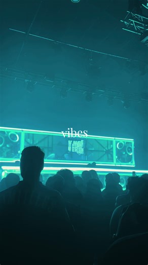 Raving in Melbourne: The Ultimate Dream Stage Experience