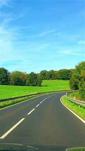 🔥The most relaxing drive under the German blue sky 🍃🇩🇪 #travel #germany