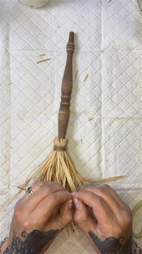 51K views · 1K reactions | Spindle witches broom | Pickitz Crafts | Facebook