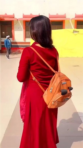 Disha s Funny Reels Video 😁 😂 😀 🤣 😁 . . #dishaseth #dishaset #funnyreelsvideo #viralreelsfacebook #reelsvideo #reelsviral #reelschallenge #viralpage #funnyreels #newvideo #trandingreels2024 #viralreelsfacebook #dishaset #trendingreelsvideo #follower #followforfollowback #followme #followers | Disha S